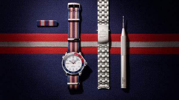 millitary watch.jpg millitary watch.jpg