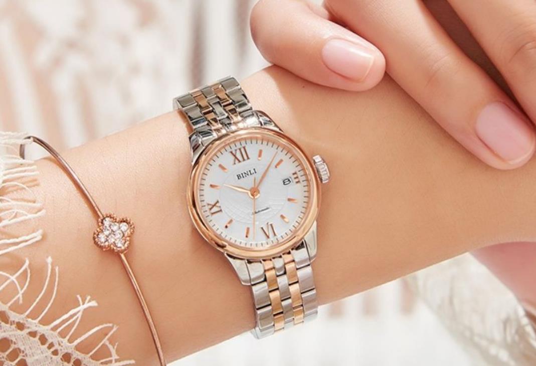 What is the structure of a fashionable women's automatic mechanical watch?